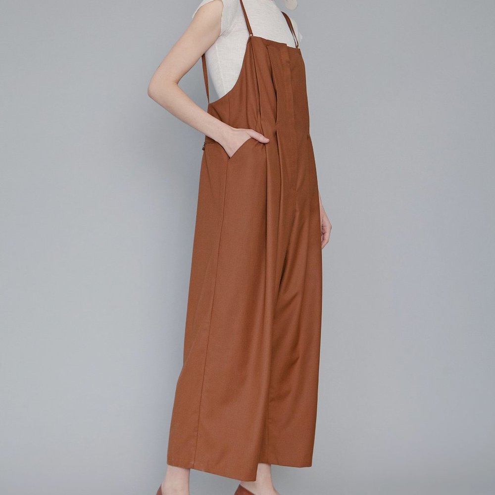 ELEGANT LEE OVERALLS IN ALMOND